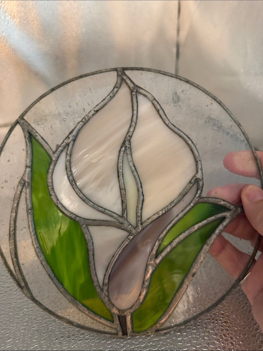 Hand made Cala Lily Stained glass - Picture 2 of 10